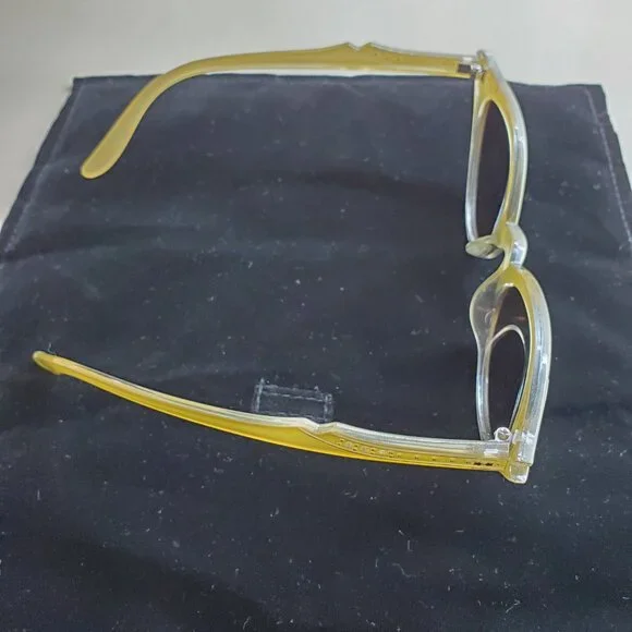 VINTAGE LOOK CAT EYE SUNGLASSES - Picture 3 of 3